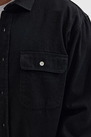 Erkek Relax Fit Rahat Kesim Spor Yaka Çift Cep Kapaklı Denim Siyah Gömlek