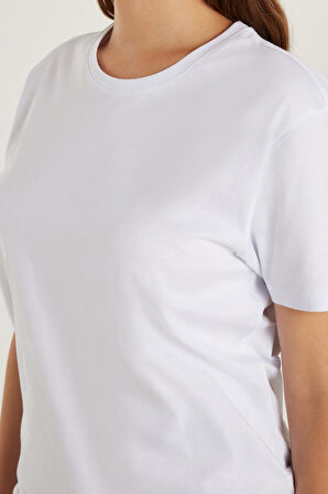 Unisex Slim Fit Dar Kesim %100 Pamuk Yumuşak Dokulu Beyaz Bisiklet Yaka Tişört