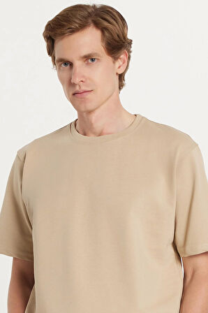 Erkek Standart Fit Normal Kesim Pamuklu Bisiklet Yaka Beli Bağcıklı Ekru Eşofman Takımı