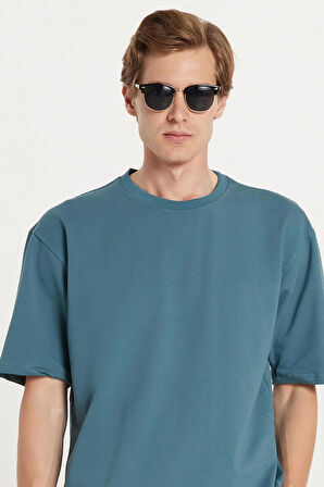 Erkek Standart Fit Normal Kesim Pamuklu Bisiklet Yaka Beli Bağcıklı İndigo Şort Takım