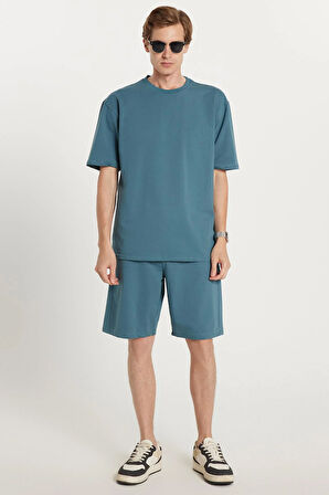 Erkek Standart Fit Normal Kesim Pamuklu Bisiklet Yaka Beli Bağcıklı İndigo Şort Takım