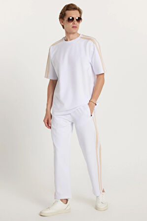 Erkek Standart Fit Normal Kesim Pamuklu Bisiklet Yaka Şeritli Beyaz Eşofman Takımı