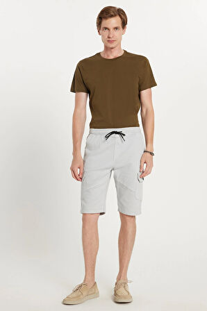 Erkek Relax Fit Rahat Kesim %100 Pamuk Kargo Cep Açık Gri Kapri Şort