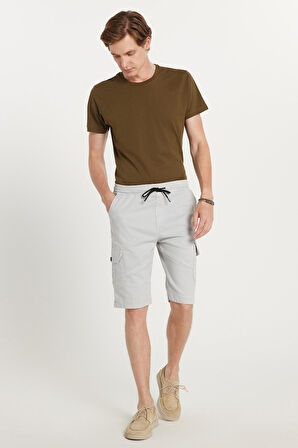 Erkek Relax Fit Rahat Kesim %100 Pamuk Kargo Cep Açık Gri Kapri Şort