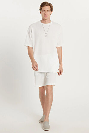 Erkek Oversize Geniş Kesim Bisiklet Yaka Gofre Kumaş Beli Bağcıklı Beyaz Şort Takım