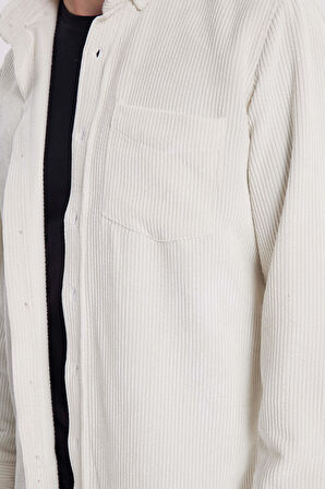 Erkek Regular Fit Rahat Kesim Fitilli Kadife Görünüm Düğmeli Yaka Krem Rengi Ceket Gömlek