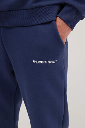 Erkek Relax Fit Pamuklu 3 İplik Yumuşak Dokulu İçi Polarlı Bisiklet Yaka Lacivert Eşofman Takımı