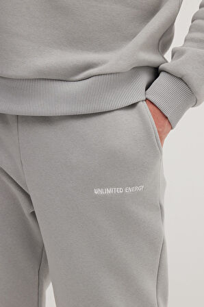 Erkek Relax Fit Pamuklu 3 İplik Yumuşak Dokulu İçi Polarlı Bisiklet Yaka Gri Eşofman Takımı