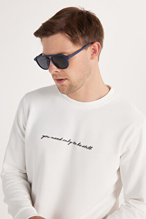 Erkek Standart Fit Pamuklu Bisiklet Yaka Şardonlu Baskılı Beyaz Sweatshirt 