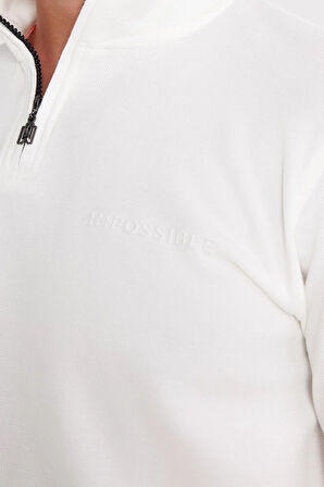 Erkek Slim Fit Dar Kesim Pamuklu Yarım Fermuarlı Dik Yaka Beyaz Sweatshirt