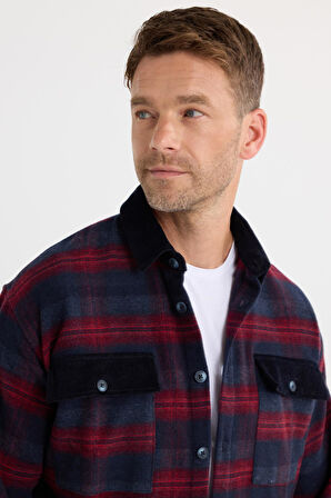 Erkek Relax Fit Rahat Kesim Spor Yaka Kareli Çift Cep Kapaklı Kışlık Gömlek