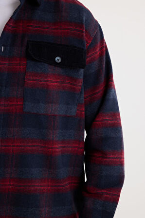 Erkek Relax Fit Rahat Kesim Spor Yaka Kareli Çift Cep Kapaklı Kışlık Gömlek