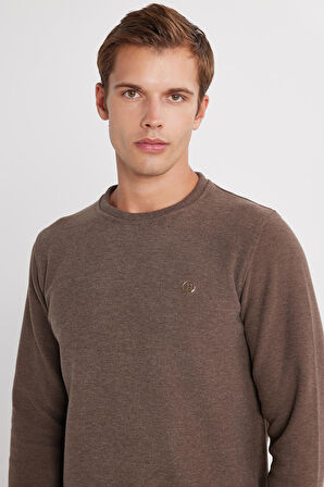 Erkek Slim Fit Dar Kesim Pamuklu Selanik Kumaş Bisiklet Yaka Kahverengi Sweatshirt