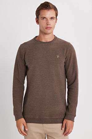 Erkek Slim Fit Dar Kesim Pamuklu Selanik Kumaş Bisiklet Yaka Kahverengi Sweatshirt