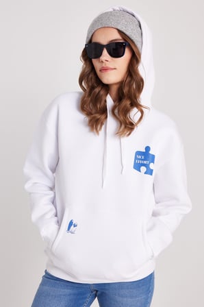Kadın Oversize Geniş Kesim Pamuklu Yumuşak Dokulu İçi Polarlı Baskılı Beyaz Kapüşonlu Sweatshirt