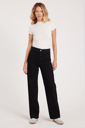Kadın Regular Fit Klasik Kesim Pamuklu Bol Paça Siyah Jean Pantolon