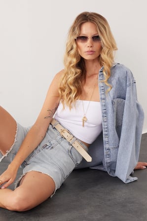 Kadın Regular Fit Klasik Kesim Pamuklu Açık Mavi Jean Kot Şort