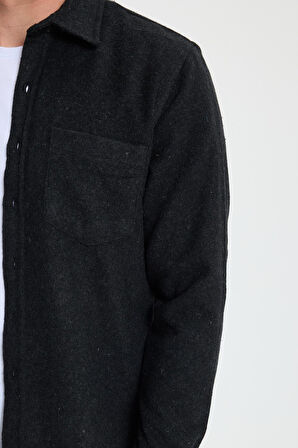 Erkek Regular Fit Klasik Kesim Düz Cepli Koyu Antrasit Oduncu Gömlek