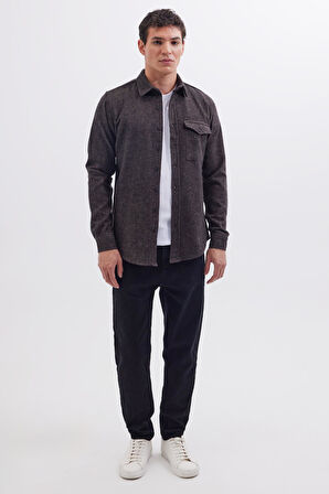 Erkek Slim Fit Tek Cep Kapaklı Düz Oduncu Spor Kahverengi Gömlek