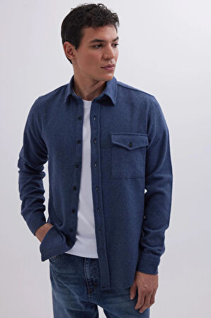 Erkek Slim Fit Tek Cep Kapaklı Düz Oduncu Spor İndigo Gömlek