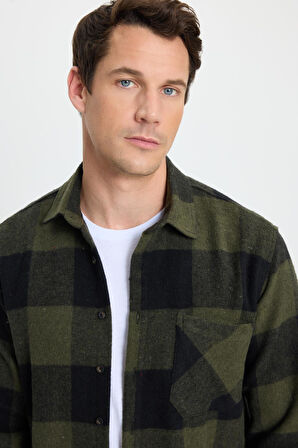 Erkek Regular Fit Klasik Fit Kareli Cepli Oduncu Gömlek