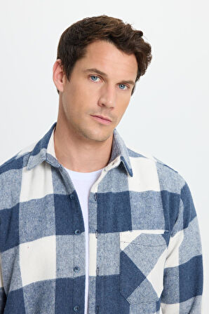 Erkek Regular Fit Klasik Kesim Kareli Cepli Oduncu Gömlek