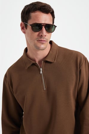 Erkek Relax Fit Rahat Kesim Pamuklu 3 İplik Fermuarlı Polo Yaka Koyu Vizon Sweatshirt
