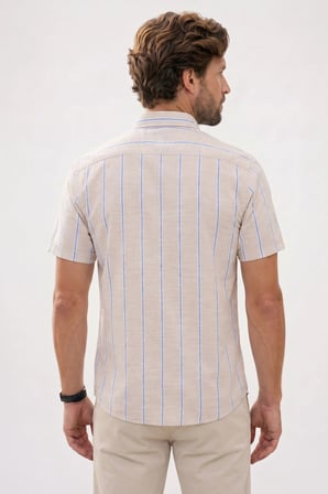 Erkek Regular Fit Klasik Kesim Oversize %100 Pamuk Keten Doku Tek Cepli Çizgili Kısa Kollu Bej Gömlek