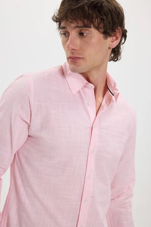Erkek Slim Fit Dar Kesim %100 Pamuk Çizgili Uzun Kollu Keten Efektli Mercan Rengi Gömlek