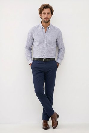 Erkek Slim Fit Dar Kesim %100 Pamuk Düğmeli Yaka Çizgili Uzun Kollu Cepli Keten Lacivert Gömlek