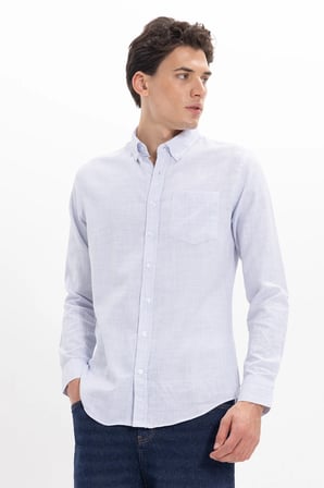 Erkek Slim Fit Dar Kesim %100 Pamuk Düğmeli Yaka Çizgili Uzun Kollu Cepli Keten Efektli Mavi Gömlek