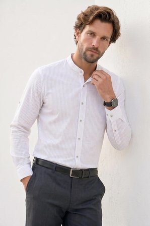 Erkek Slim Fit Dar Kesim Uzun Kollu %100 Pamuk Keten Doku Çizgili Hakim Yaka Gömlek