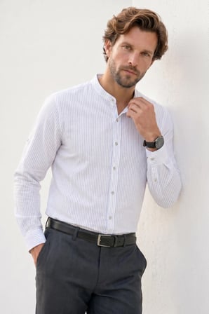 Erkek Slim Fit Dar Kesim Uzun Kollu %100 Pamuk Keten Doku Çizgili Hakim Yaka Gömlek