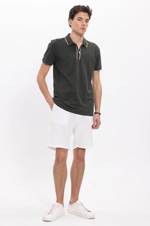 Erkek Slim Fit Dar Kesim %100 Pamuk Kısa Kollu Yarım Fermuarlı Yeşil Polo Yaka Tişört