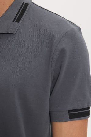 Erkek Slim Fit Dar Kesim %100 Pamuk Kısa Kollu Fermuarlı Antrasit Polo Yaka Tişört
