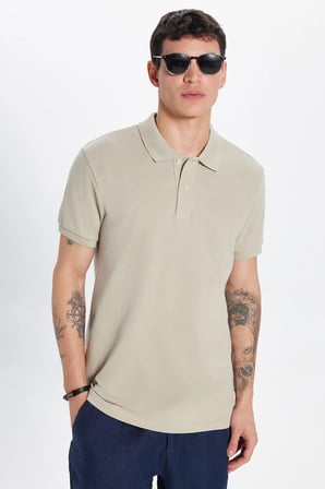 Erkek Slim Fit Dar Kesim Premium Seri %100 Pamuk Yumuşak Dokulu Merserize Krem Polo Yaka Tişört 