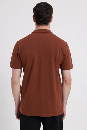 Erkek Slim Fit Dar Kesim %100 Pamuk Kısa Kollu Polo Yaka Kahverengi Tişört