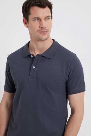 Erkek Slim Fit Dar Kesim %100 Pamuk Kısa Kollu Polo Yaka Koyu Gri Tişört