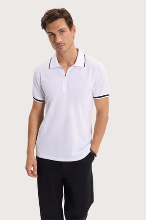 Erkek Slim Fit Dar Kesim %100 Pamuk Jakarlı Düz Yaka ve Kol Detaylı Beyaz Polo Yaka Tişört