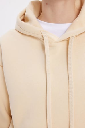 Kadın Oversize Geniş Kesim Pamuklu Yumuşak Dokulu İçi Polarlı Basic Bej Kapüşonlu Sweatshirt