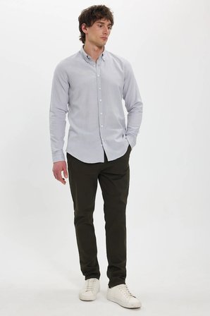 Erkek Slim Fit Dar Kesim %100 Pamuk Düğmeli Yaka Flam Keten Gri Gömlek