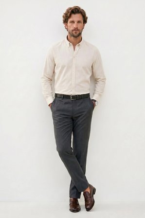 Erkek Slim Fit Dar Kesim %100 Pamuk Düğmeli Yaka Flam Keten Ekru Gömlek