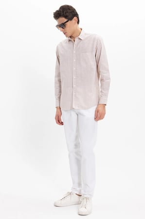 Erkek Regular Fit Klasik Kesim Oversize Uzun Kollu %100 Pamuk Keten Doku Tek Cepli Bej Çizgili Gömlek