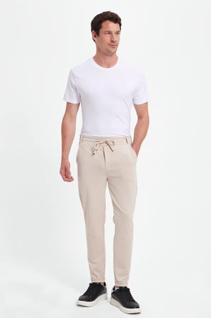 Erkek Slim Fit Pamuklu Beli Bağlamalı Yan Cepli Katlamalı Paça Jogger Bej Pantolon