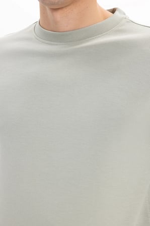 Erkek Standart Fit Normal Kesim Uzun Kollu Ekstra Soft Modal Kumaş Bisiklet Yaka Yeşil Sweatshirt