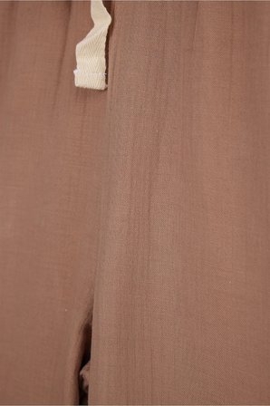 Kadın %100 Pamuk Baggy Fit Rahat Kesim Lastikli Bel Müslin Kumaş Cepli Bej Pantolon