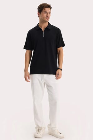 Erkek Regular Fit Rahat Kesim Ekstra Soft Modal Kumaş Kısa Kollu Yarım Fermuarlı Siyah Polo Yaka Tişört