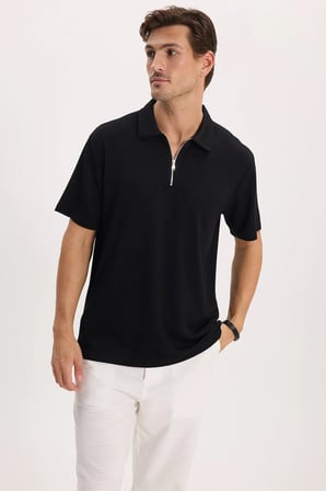 Erkek Regular Fit Rahat Kesim Ekstra Soft Modal Kumaş Kısa Kollu Yarım Fermuarlı Siyah Polo Yaka Tişört