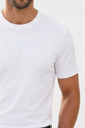 Erkek Regular Fit Klasik Kesim Ekstra Soft Modal Kumaş Bisiklet Yaka Kısa Kollu Beyaz Tişört
