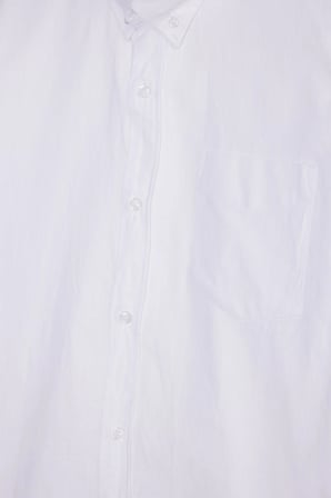 Erkek Slim Fit Dar Kesim Uzun Kollu %100 Pamuk Keten Efektli Düğmeli Yaka Rahat Beyaz Gömlek